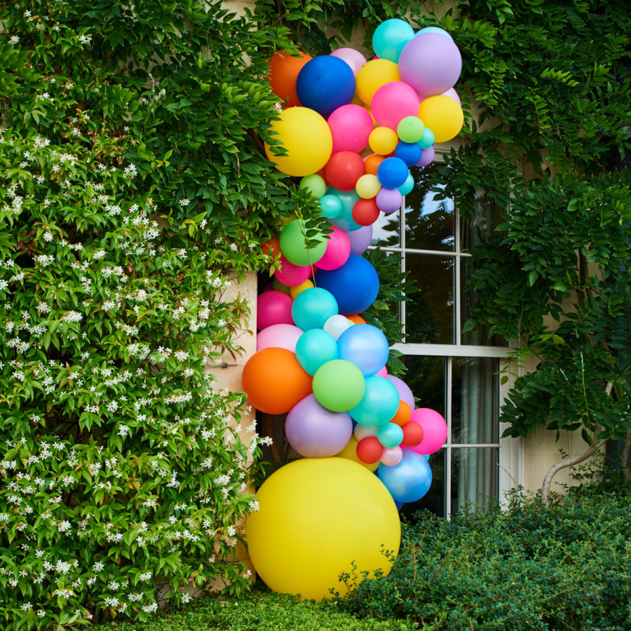 _House Balloons limewood 